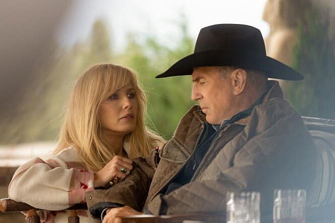 Kelly Reilly and Kevin Costner in Yellowstone