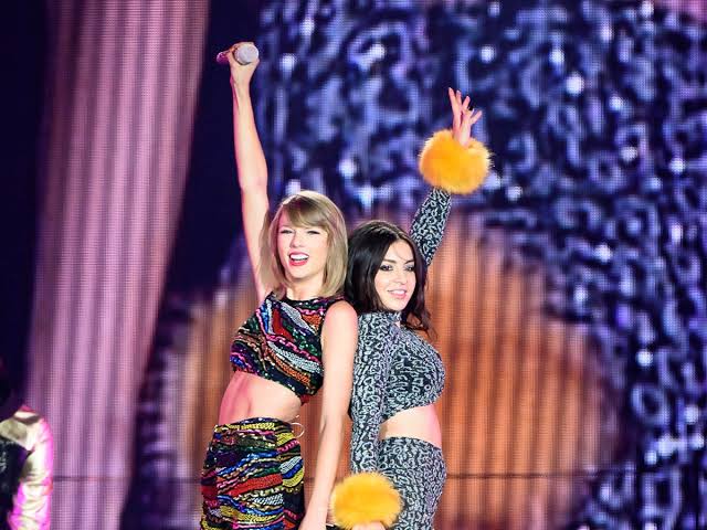 Taylor Swift and Charli XCX long term friendship