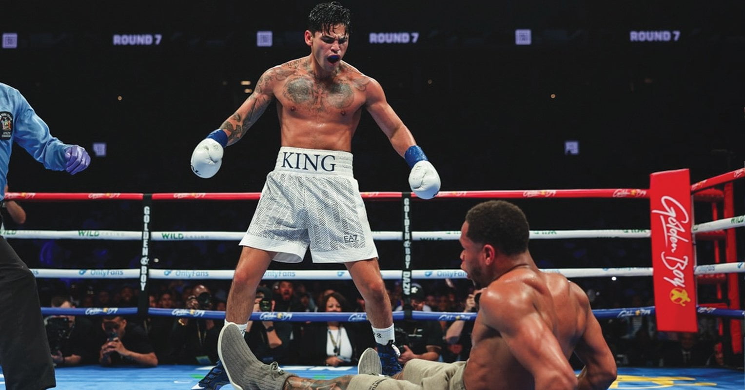 Devin Haney v Ryan Garcia | Cris Esqueda| Golden Boy | Getty Images