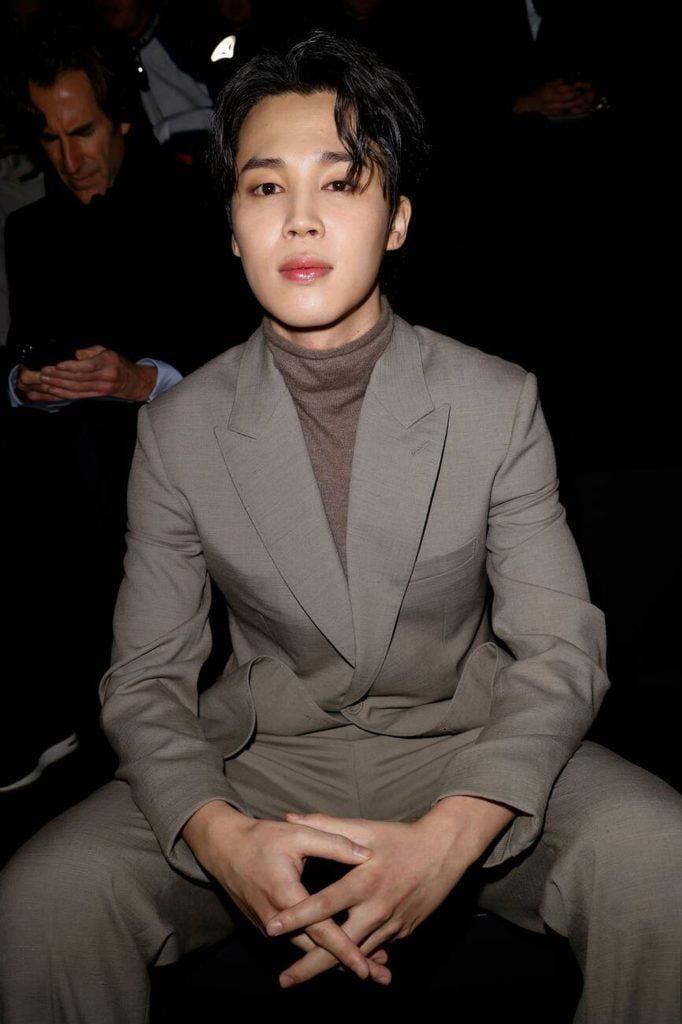 Jimin attends DIOR Men Fall/Winter 2023-24 Runway during Paris Fashion Week Menswear