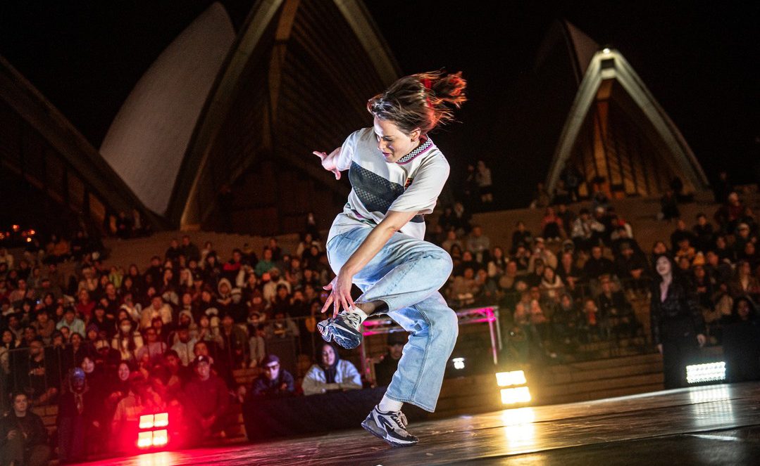 Raygun performing breakdance