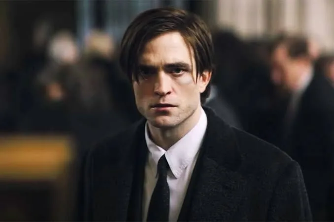 Batman played by Robert Pattinson 