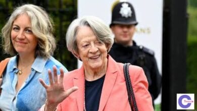 Maggie Smith passes at the age of 89