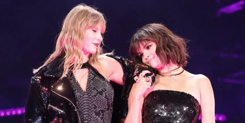 The last time Selena Gomez was on tour was with Taylor Swift