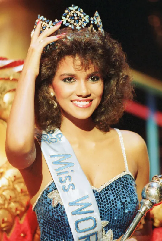 Halle Berry Miss World 1986